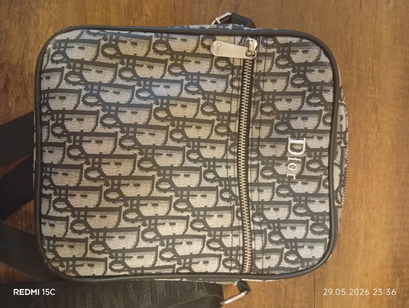 Dior sumka