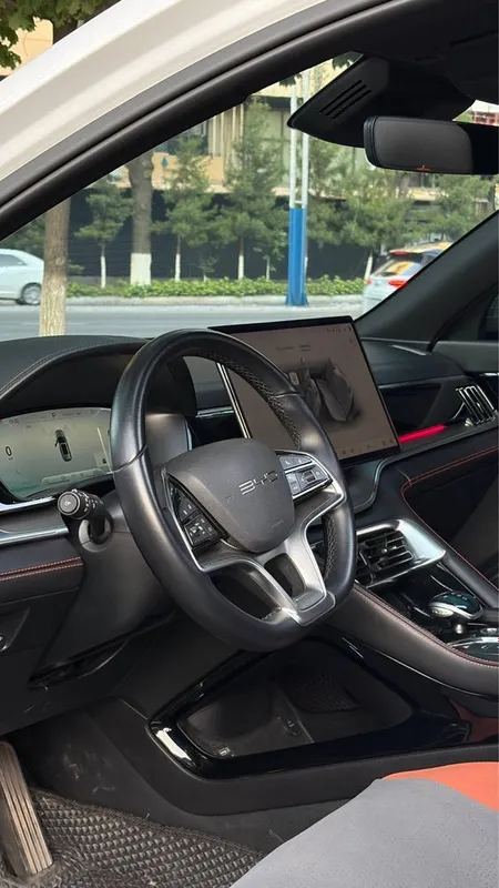 BYD Song plus AWD полный привод 4 BYD Song plus AWD полный привод 4