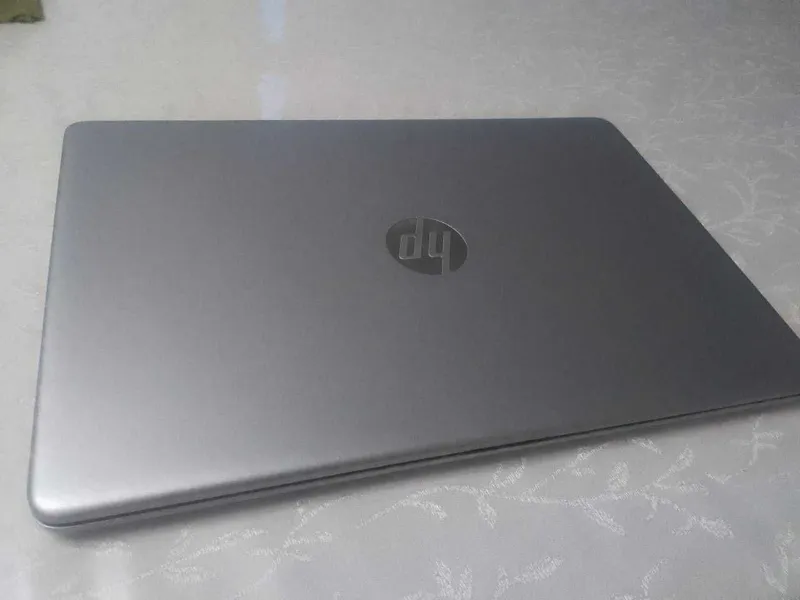 ноутбук HP Laptop