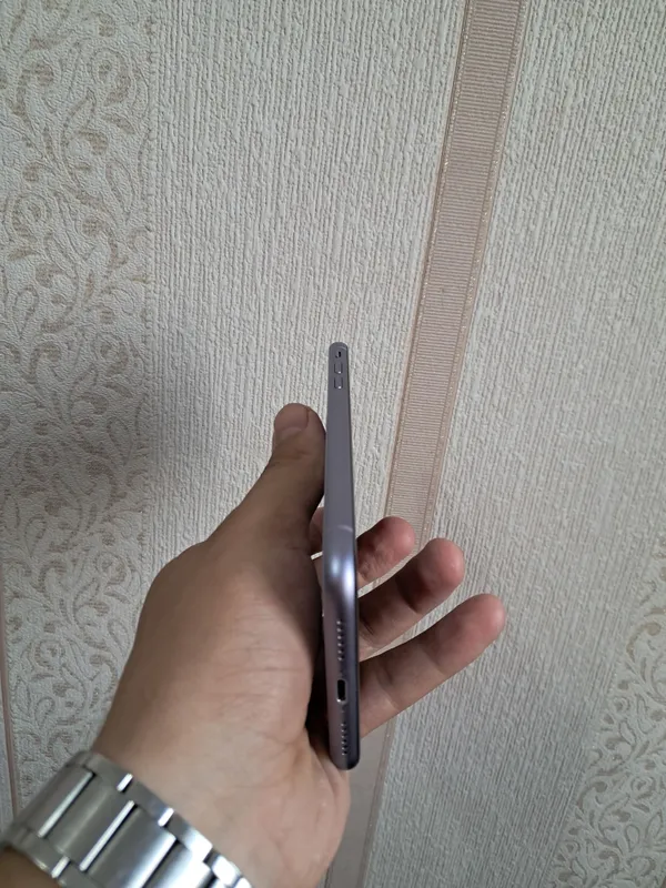 iphone 11 purple 3