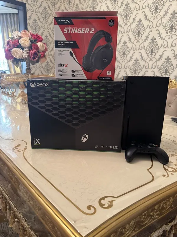Gigabyte GS27QA 27” 2K 180Hz Monitor + HyperX Cloud Stinger 2 Naushnik