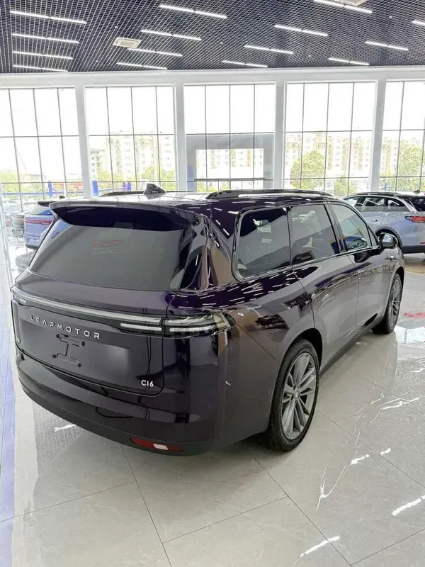 Leapmotor C16 hybrid 200 premium, naxt va halol nasiya