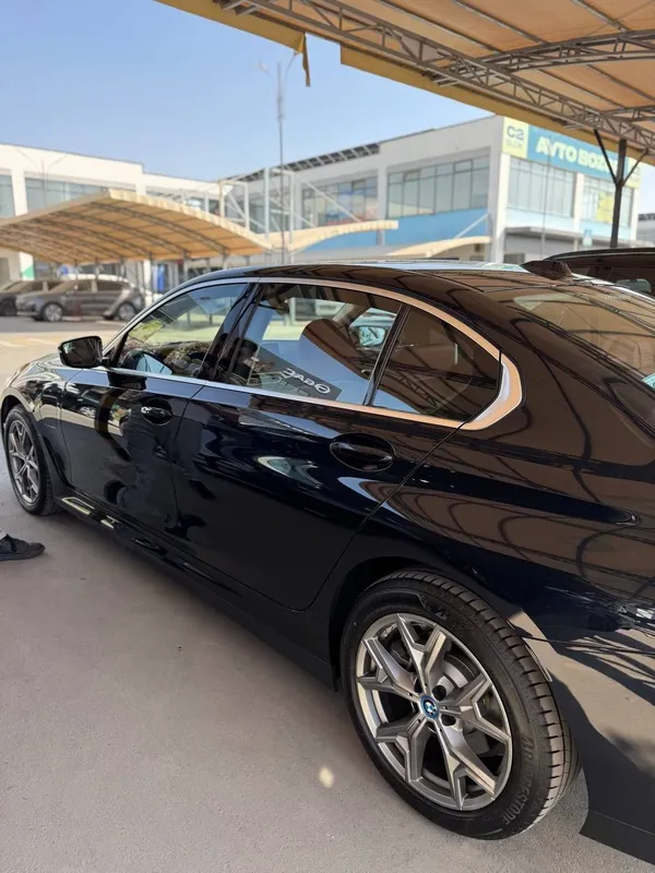 BMW i3 35 L electric 3 BMW i3 35 L electric 3