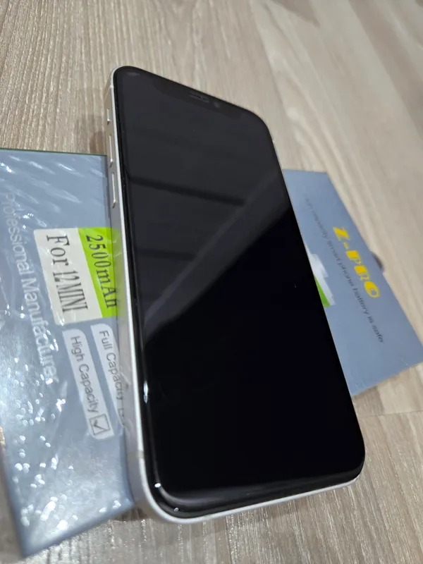 iPhone 12 Mini 7