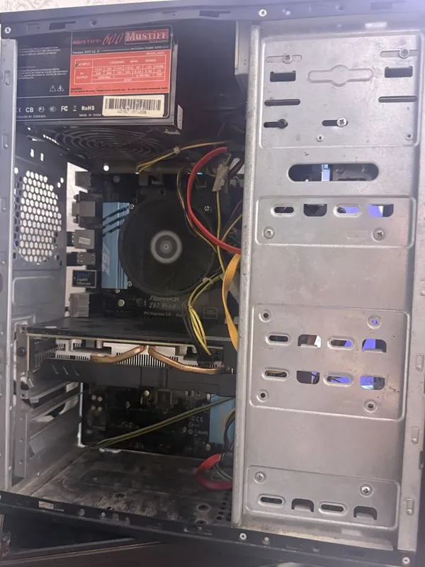 Tayyor pc hamma narsasi bilan