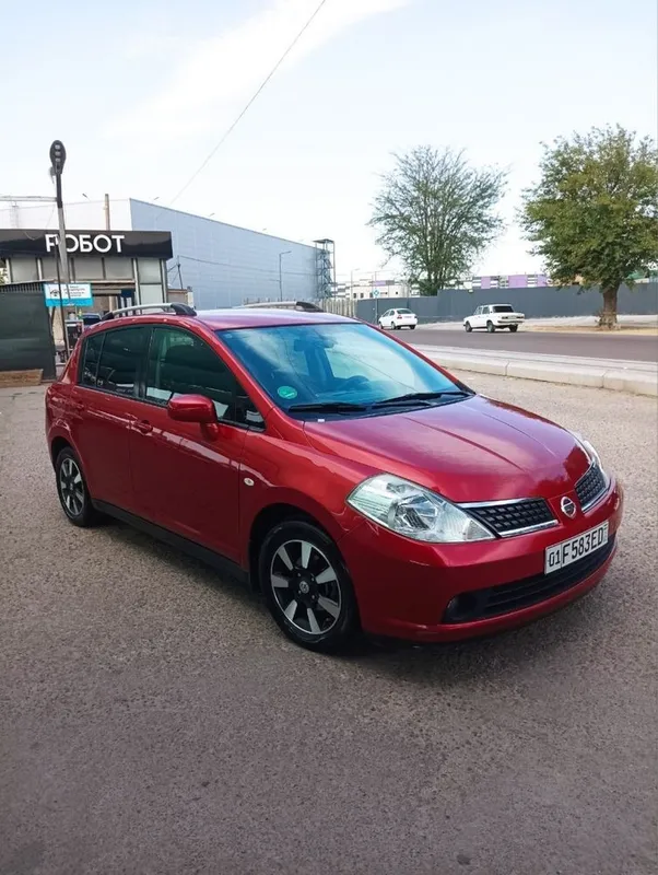 Nissan Tiida 2008 1 Nissan Tiida 2008 1