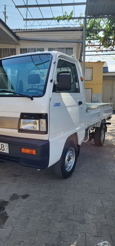 Labo 2025 yangi moshina 2