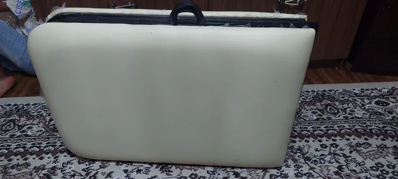 Косметалогическая кушетка