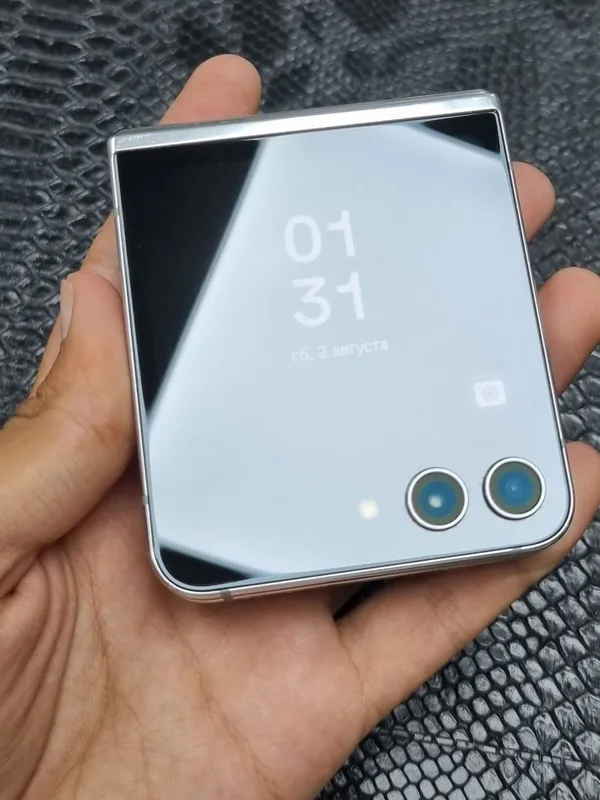 Samsung zflip 5 2