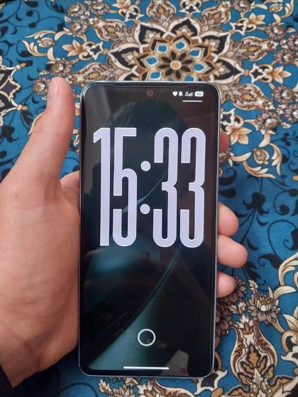 Redmi not 13 Xotira 128 ran 8 karobka dakument