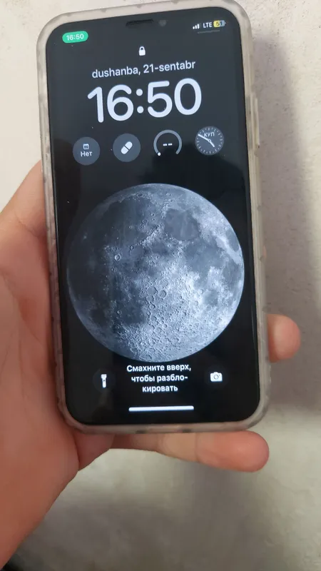 iphone 1 iphone 1