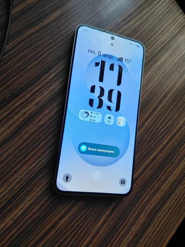 Samsung Galaxy s25fe 4