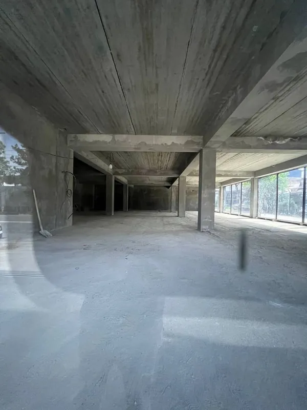ракат • готовое угловое коммерческое здание 1400м² с арендаторами — фото 1