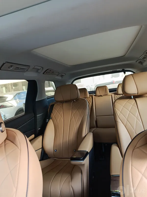 Denza D9 2025 модель DM-i AWD Smart Driving 1020 Premium 4 Denza D9 2025 модель DM-i AWD Smart Driving 1020 Premium 4