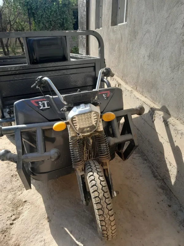 Скутер Bobo Motors Tank 1T 1 Скутер Bobo Motors Tank 1T 1