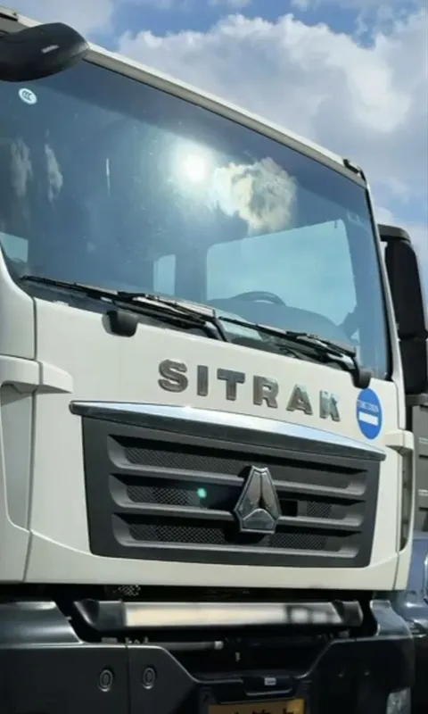 SITRAK C7H 540 shassi XANJER 73metr Betonnasos Автобетононасос — фото 2