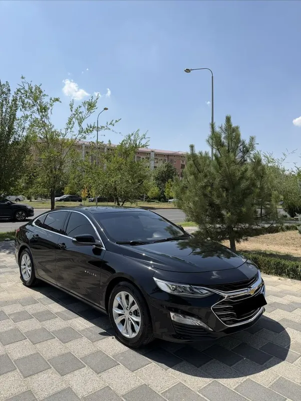Malibu 2 Premier Malibu 2 Premier