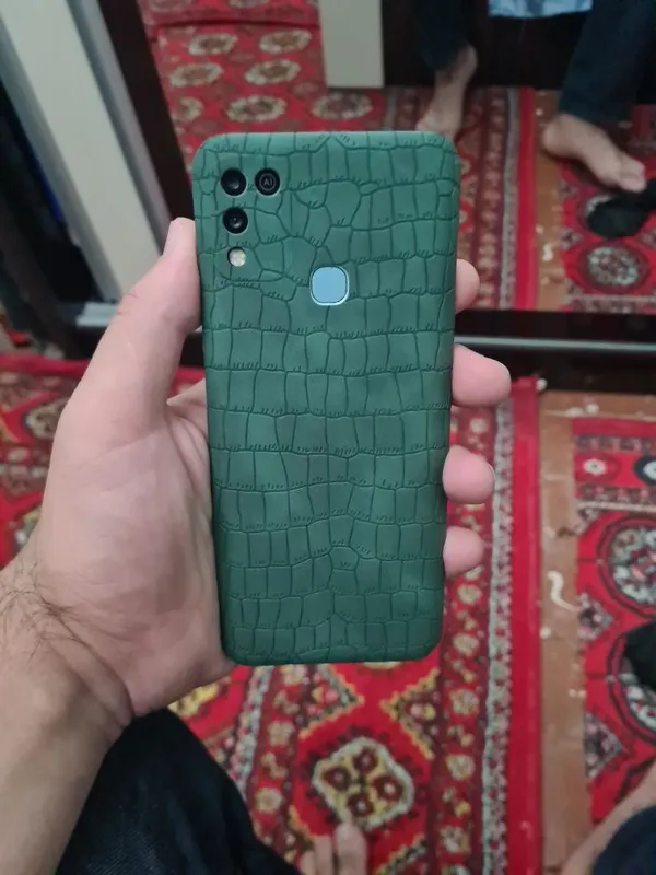 Infinix Hot 11Play 64gb 2