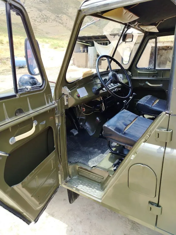 uaz 469 9