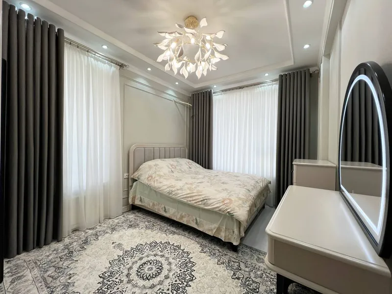 Продажа 4-комн. кв. 122 м², Мирзо-Улугбекский 2