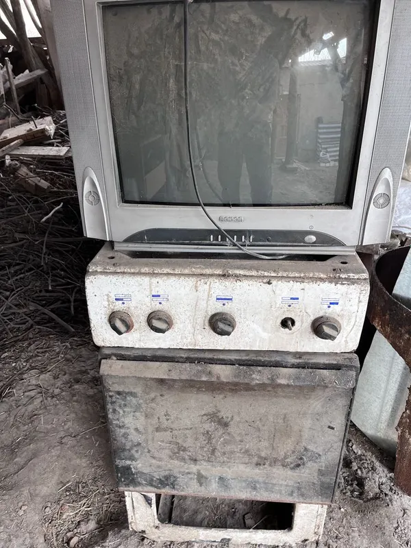 Gaz plita iwlatilgan.