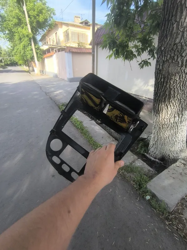 Teyes va klimat uchun ramka 10 dyum lacetti gentra 3 Teyes va klimat uchun ramka 10 dyum lacetti gentra 3