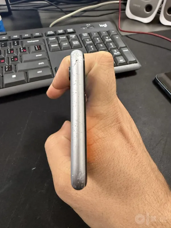iPhone 6s 64 ГБ, цвет space gray 4 iPhone 6s 64 ГБ, цвет space gray 4