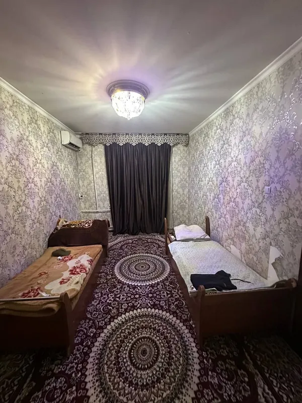 Yakkasaroy tumani Boshliq Mahallasida uy ijaraga beriladi 1*2/4/5 1