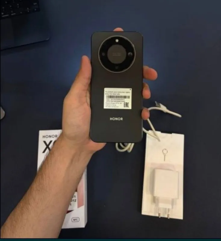 Продаётся HONOR X9D 2