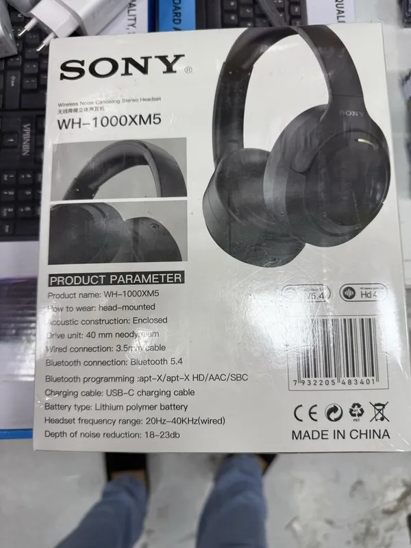 Sony наушник беспроводной классный звуком yangi — фото 1