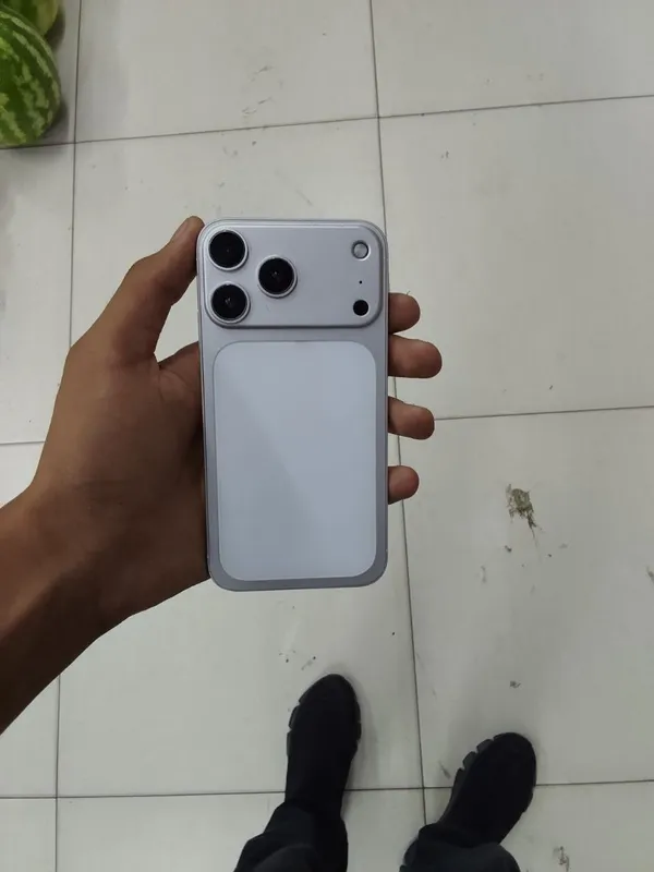 iPhone XR в корпусе 17 2 iPhone XR в корпусе 17 2