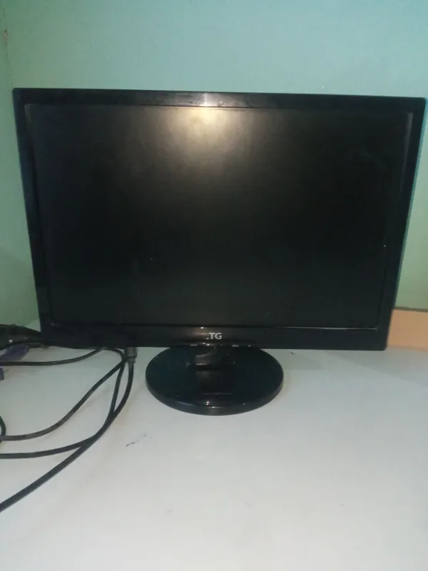TG monitor sotiladi.
