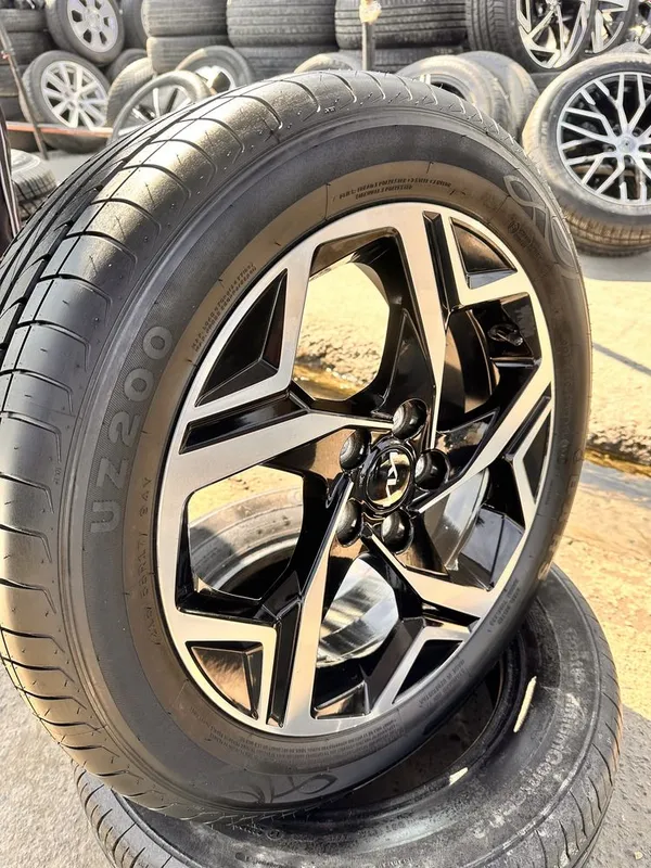 Оригинальные диски и шины для Kia Sonet 1 Оригинальные диски и шины для Kia Sonet 1