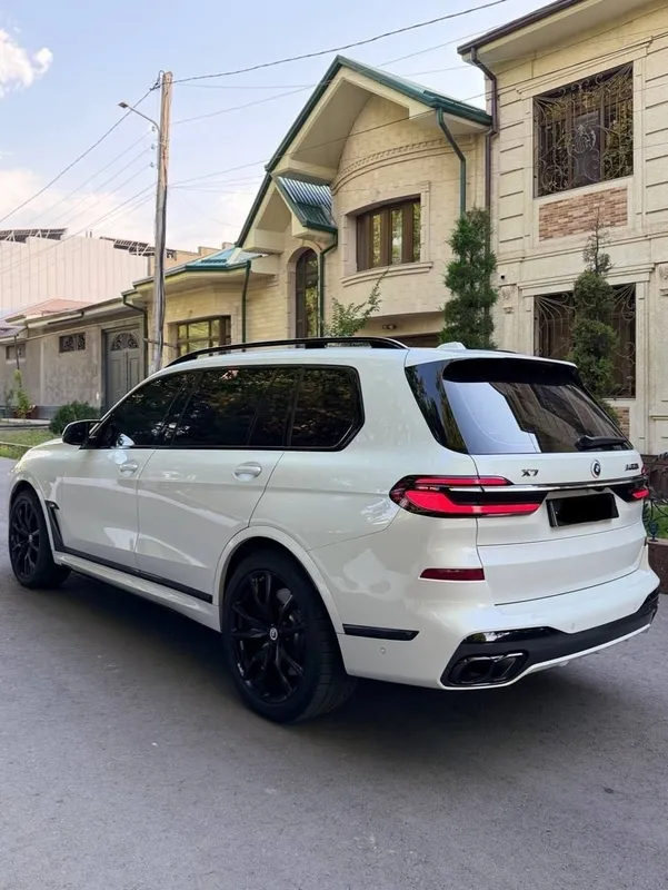 Bmw x7 m60i продается 5 Bmw x7 m60i продается 5