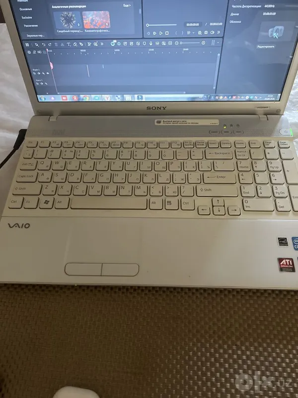 Noutbook Sony Vaio sotiladi kompyuter 3 Noutbook Sony Vaio sotiladi kompyuter 3