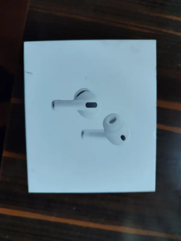 Assalomu alaykukm haqiqiy iphone AirPods Pro 3 bor kimga kerak bolsa