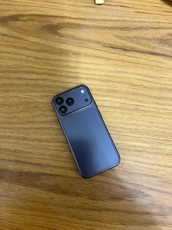 Mini Iphone 17 pro