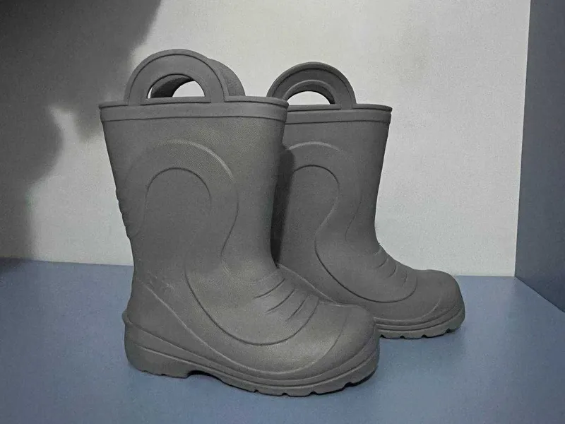 Резиновые сапоги для мальчика