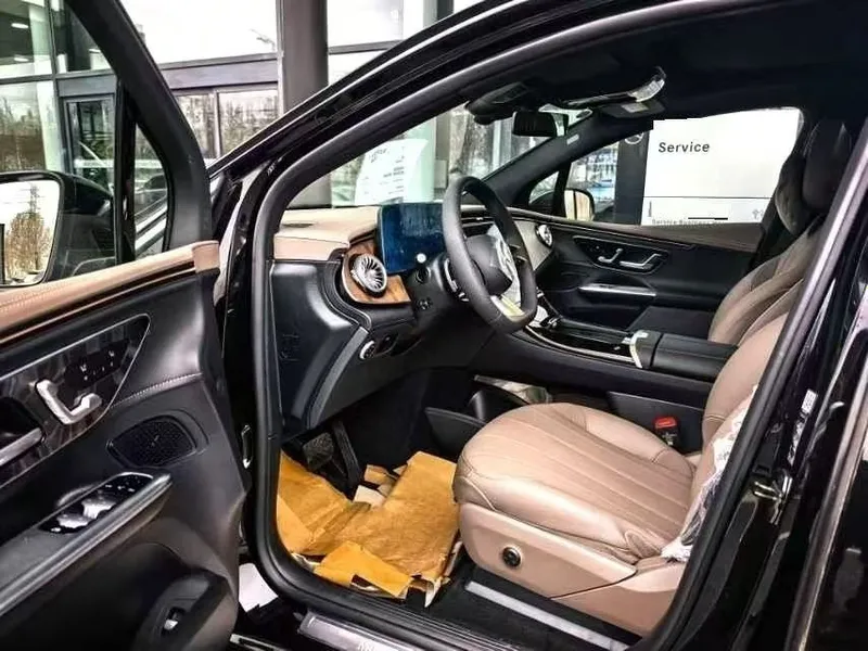 Mercedes-Benz EQE SUV 350 4MATIC черный — фото 2