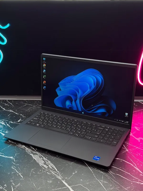 Мощный ноутбук Dell Vostro 15 3530 2 Мощный ноутбук Dell Vostro 15 3530 2