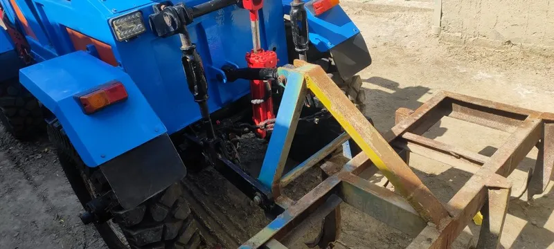 Mini tractor. Мини трактор 5 Mini tractor. Мини трактор 5