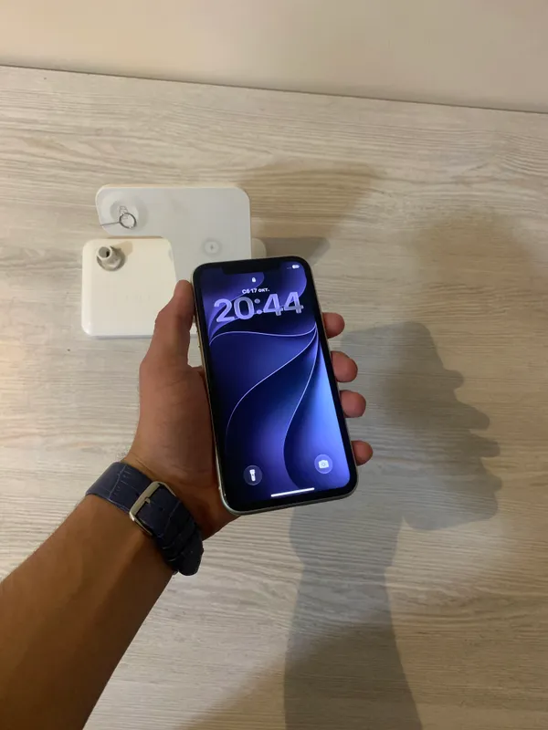 Iphone 11 ochilmagan ideal 3