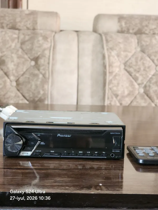 Pioneer DEH-X1650UB 1