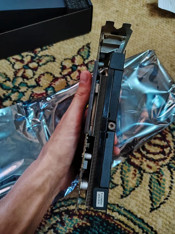 Видеокарта GTX1060_2XDVI+HDMI_6GB_PCIE 4 Видеокарта GTX1060_2XDVI+HDMI_6GB_PCIE 4