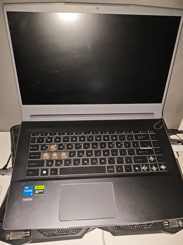 msi Thin 15 B12UCX