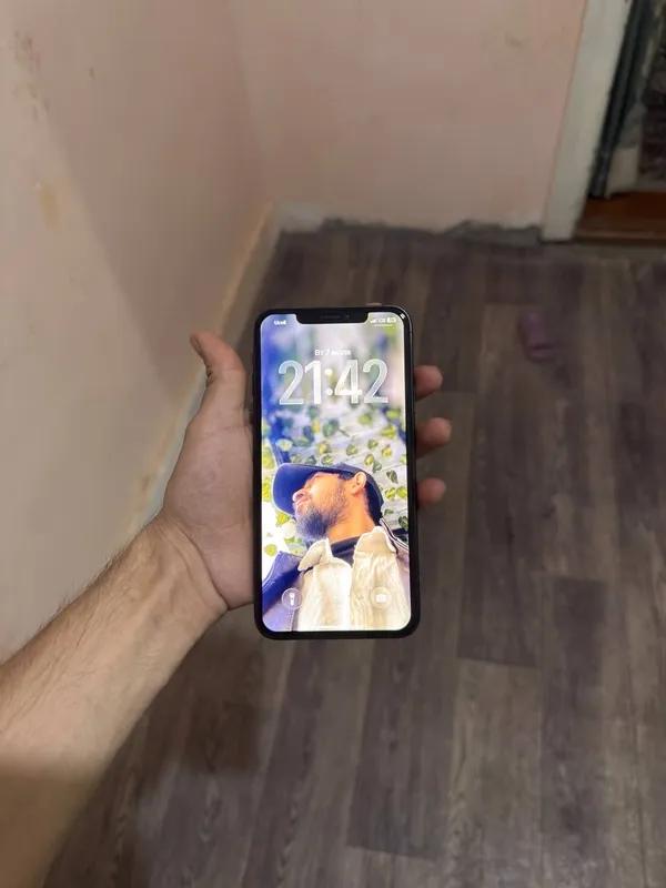 Iphone 11 pro max 256 Yonks 76 2 Iphone 11 pro max 256 Yonks 76 2