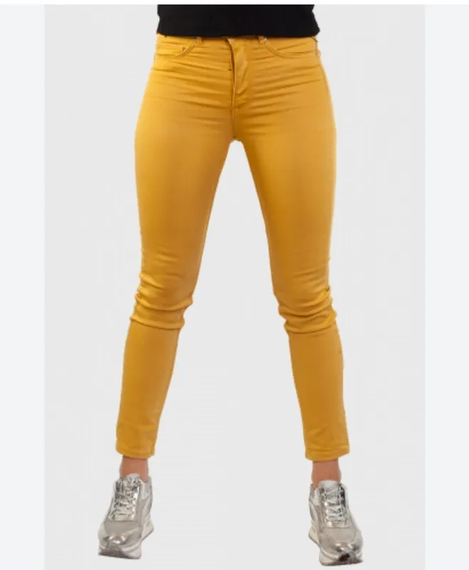 Бредовые джинсы MANGO