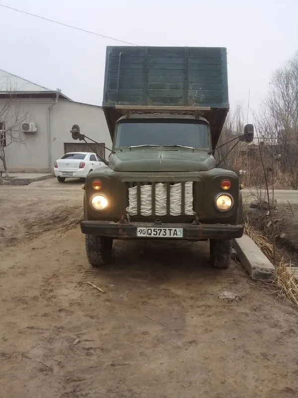 53 samasvol sotiladi