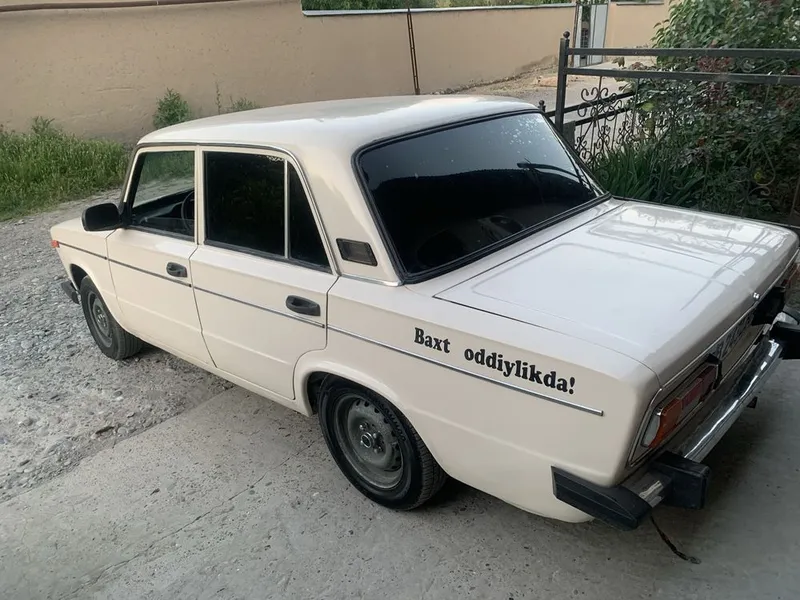 Vaz 2106 sotiladi srochni