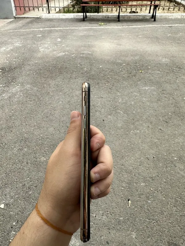 СРОЧНО продаеться iphone xs max — фото 3 СРОЧНО продаеться iphone xs max — фото 3